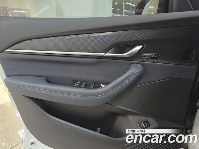 Renault-KoreaSamsung Grand Koleos Grand Koleos — Фото автомобиля 12