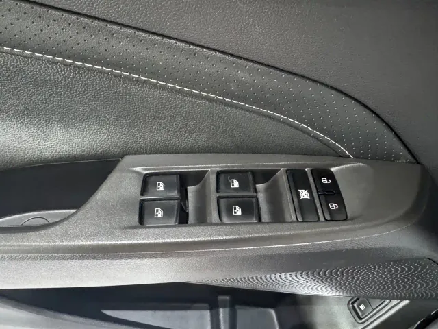 Maxus Dajia 5 — Фото автомобиля 10