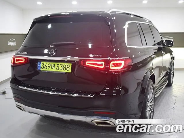 Mercedes-Benz GLS-Class — Фото автомобиля 3
