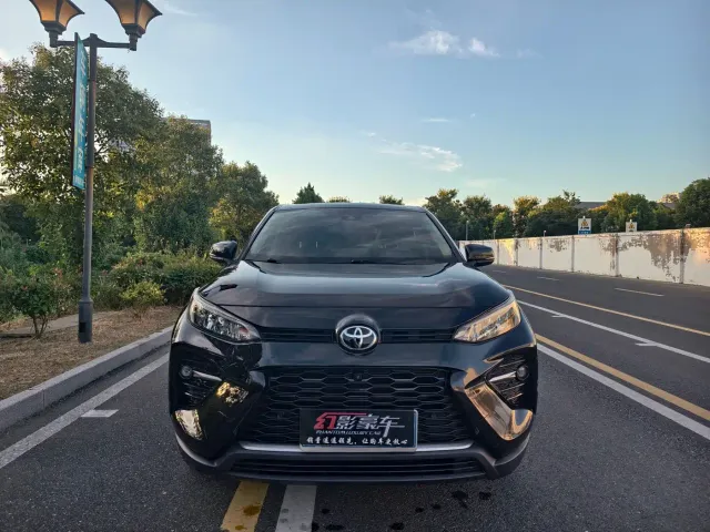 Toyota Wildlander — Фото автомобиля 2