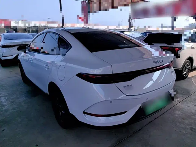 BYD Qin PLUS — Фото автомобиля 4