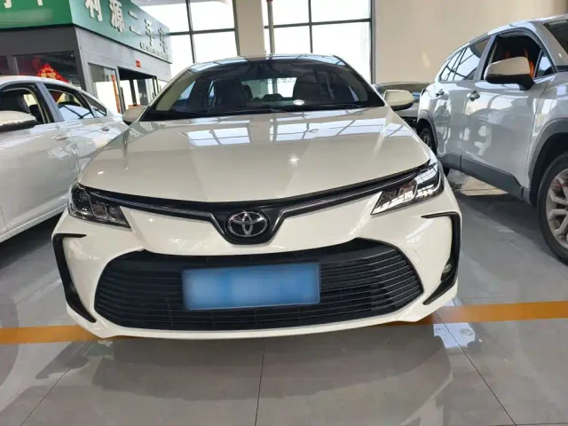 Toyota Corolla — Фото автомобиля 3