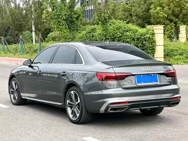 Audi A4L — Фото автомобиля 6