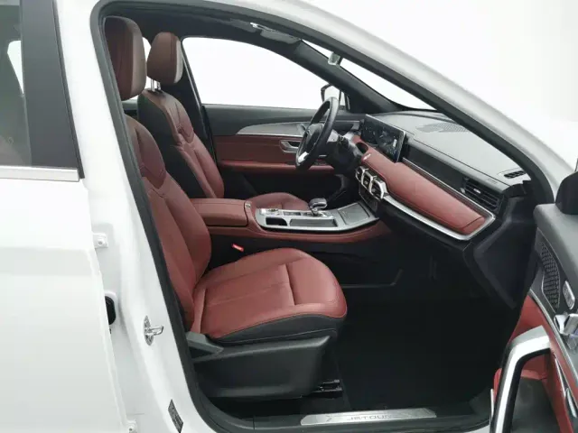 Jetour X70 Plus — Фото автомобиля 23
