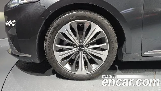 Kia K8 Hybrid — Фото автомобиля 5