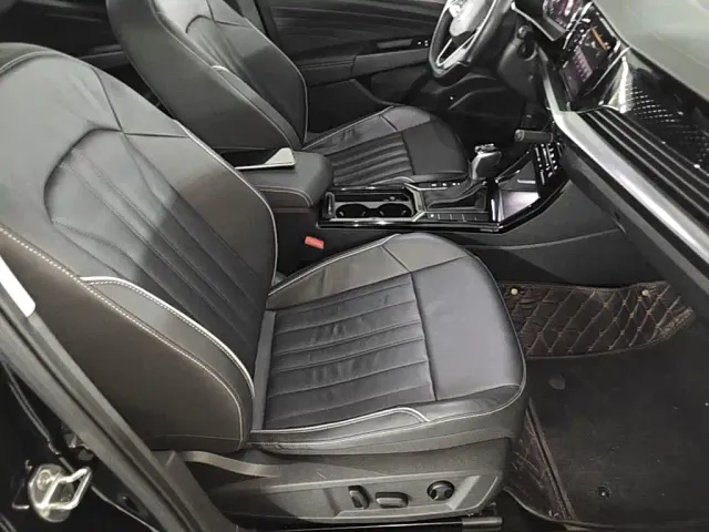 Volkswagen Passat — Фото автомобиля 24