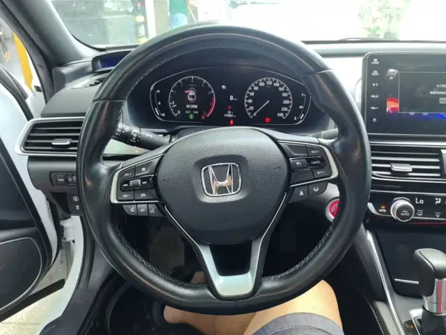Honda Inspire — Фото автомобиля 10