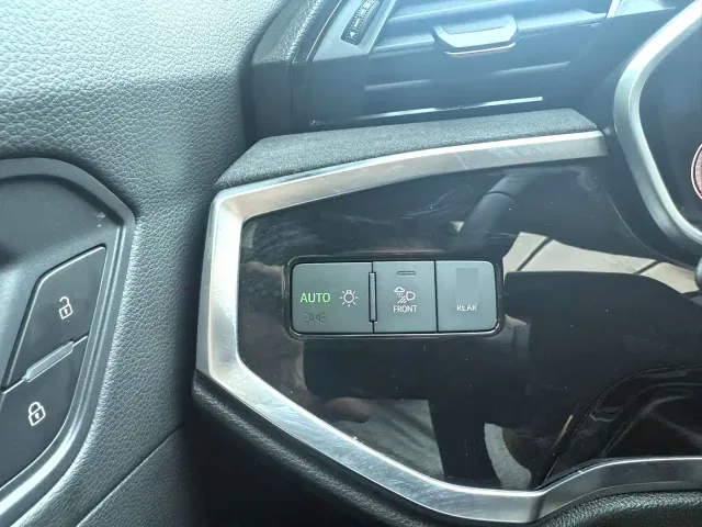 Audi Q3 — Фото автомобиля 18