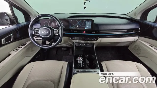 Kia Carnival Generation 4 — Фото автомобиля 10