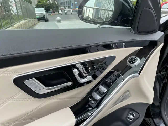 Mercedes-Benz Maybach S-Class — Фото автомобиля 11