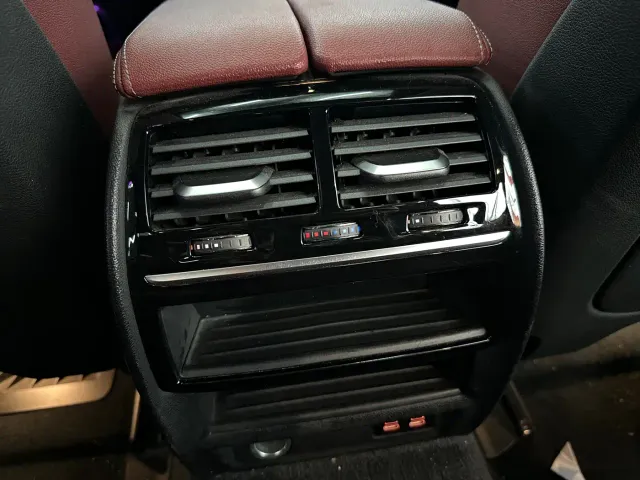 BMW 5 Series — Фото автомобиля 21