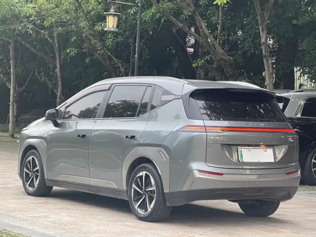 GAC Aion Y — Фото автомобиля 16