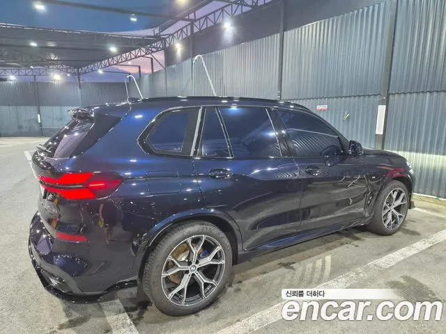 BMW X5 — Фото автомобиля 3