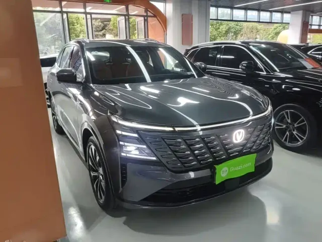 Changan CS75 Plus — Фото автомобиля 3
