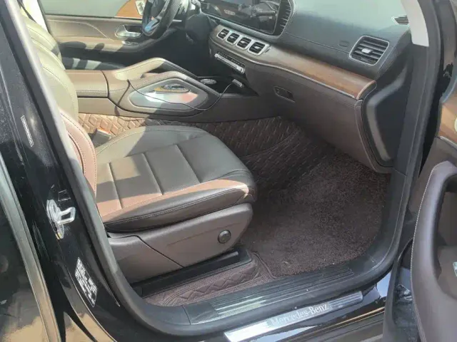 Mercedes-Benz GLS-Class — Фото автомобиля 8