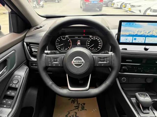 Nissan X-Trail — Фото автомобиля 9