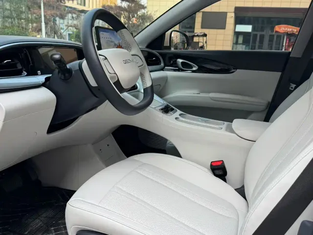 Geely Starry Wish — Фото автомобиля 4