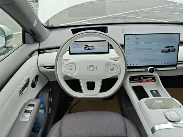 Changan Qiyuan A06 — Фото автомобиля 10