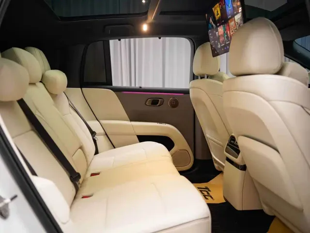 Li Auto i6 — Фото автомобиля 9