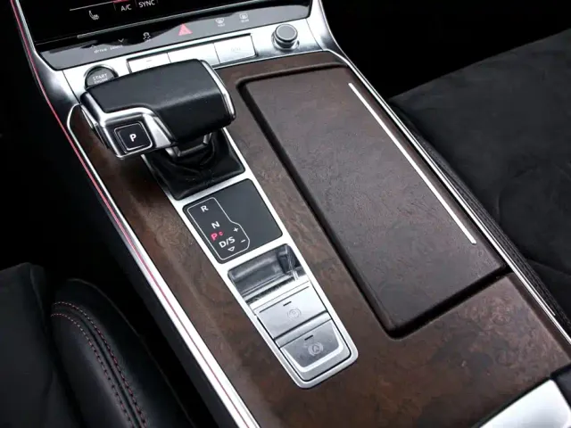 Audi A6L — Фото автомобиля 10