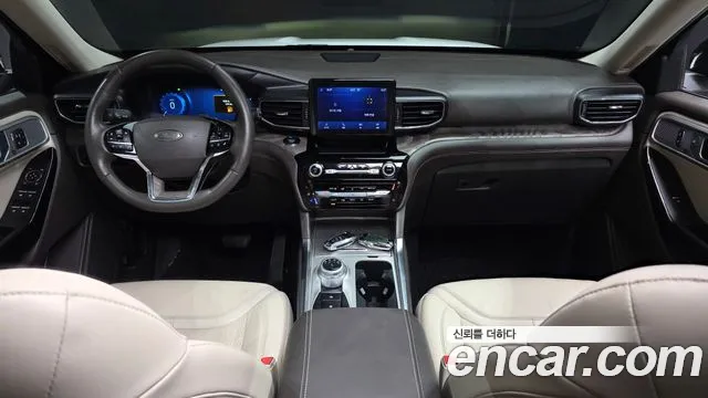 Ford Explorer Explorer 6 поколение 3.0 Platinum 4WD — Фото автомобиля 7