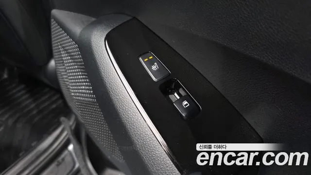 Kia Seltos New — Фото автомобиля 24