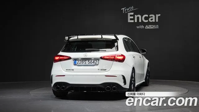 Mercedes-Benz A-Class — Фото автомобиля 4