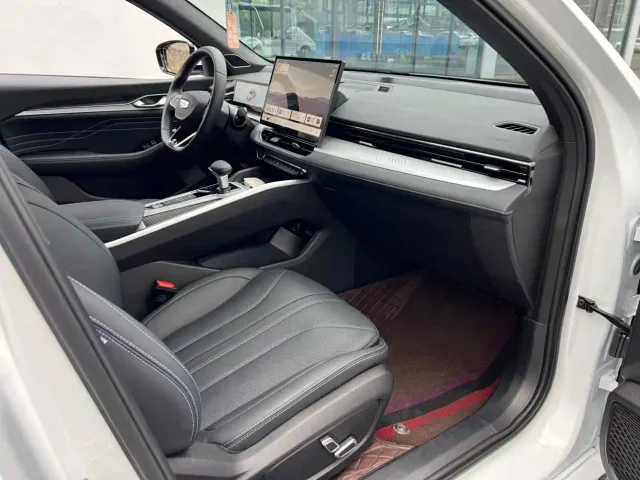 Geely Xingrui — Фото автомобиля 5