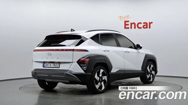 Hyundai Kona Kona (SX2) Бензин 1.6 Turbo 4WD — Фото автомобиля 2
