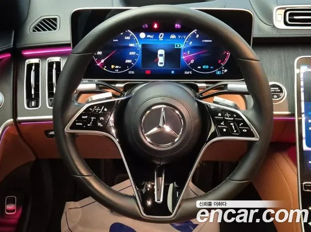 Mercedes-Benz S-Class — Фото автомобиля 3