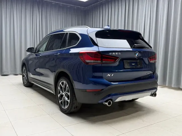 BMW X1 — Фото автомобиля 4