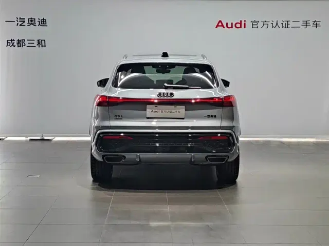 Audi Q5L — Фото автомобиля 5