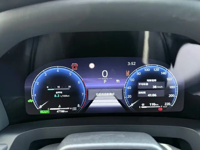 Toyota Vellfire — Фото автомобиля 15
