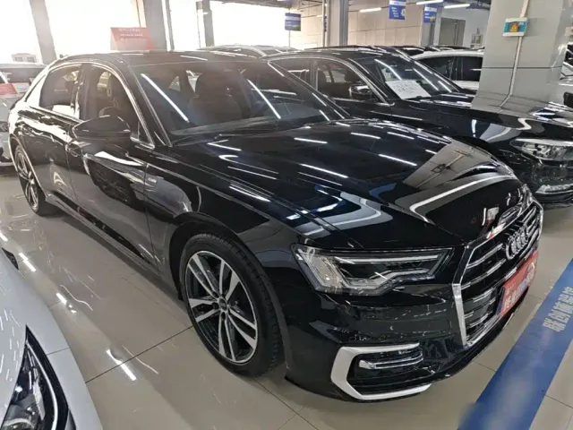 Audi A6L — Фото автомобиля 3