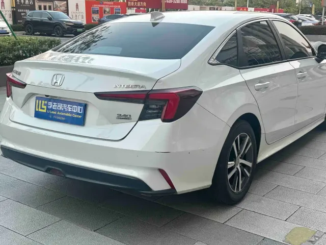 Honda Integra — Фото автомобиля 5