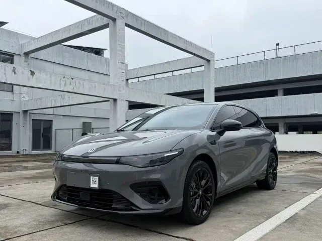 Фотография автомобиля — Leapmotor Lafa 5