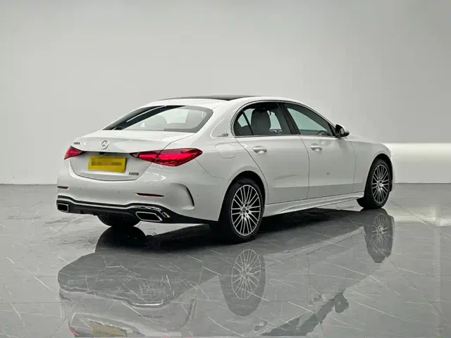 Mercedes-Benz C-Class — Фото автомобиля 6