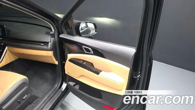 Kia Canival Carnival 4 поколение Бензин 9 мест Signature — Фото автомобиля 16