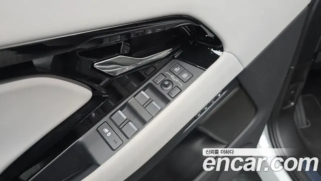 Land Rover Range Rover Evoque 2nd Gen — Фото автомобиля 15