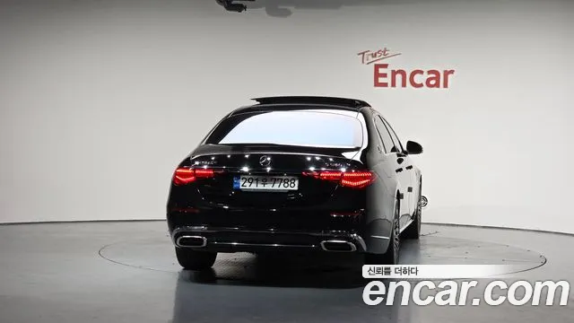 Mercedes-Benz S-Class — Фото автомобиля 4