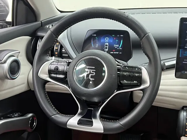 BYD Yuan PLUS — Фото автомобиля 22