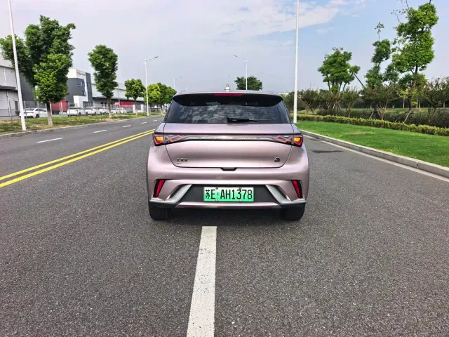 BYD Dolphin — Фото автомобиля 14