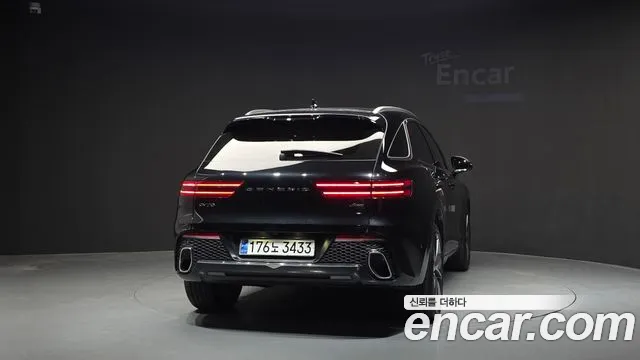 Genesis GV70 — Фото автомобиля 4