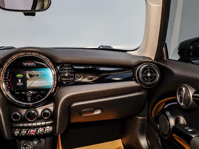 MINI Hatch — Фото автомобиля 22