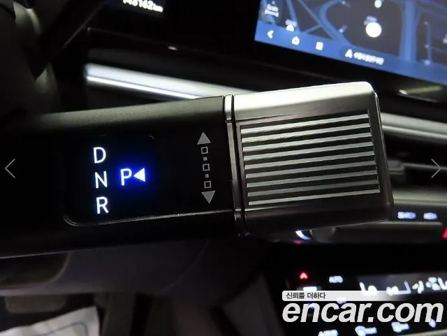Hyundai Grandeur GN7 — Фото автомобиля 12