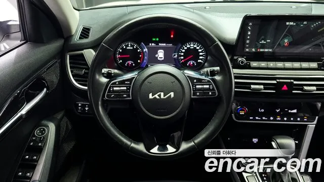 Kia Seltos — Фото автомобиля 21