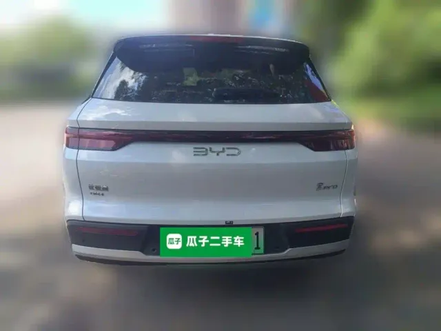 BYD Song Pro — Фото автомобиля 3