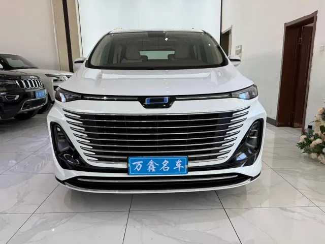 Bestune Besturn M9 — Фото автомобиля 2
