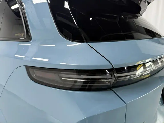 Li Auto L7 — Фото автомобиля 14