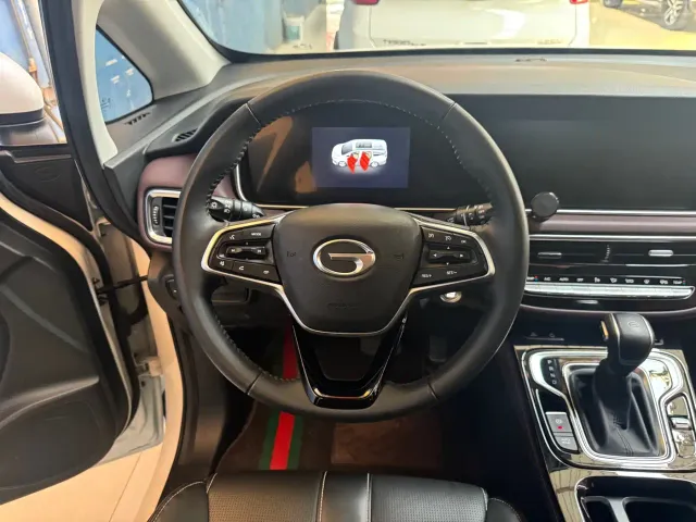 GAC Trumpchi M6 — Фото автомобиля 6